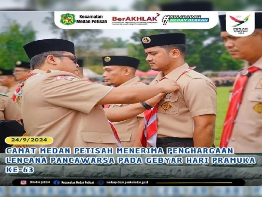 Camat Medan Petisah menerima penghargaan Lencana Pancawarsa pada Gebyar Hari Pramuka ke-63